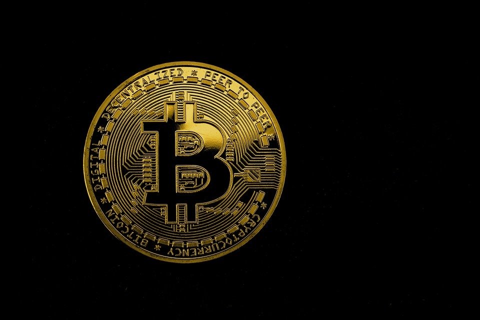 crypto vs fiat currency